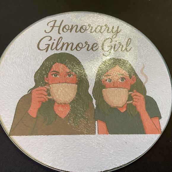 Gilmore Girls - Honorary Gilmore Girl Cutting Board - 7.5" Diameter - Hot Plate - Picture 2 of 3